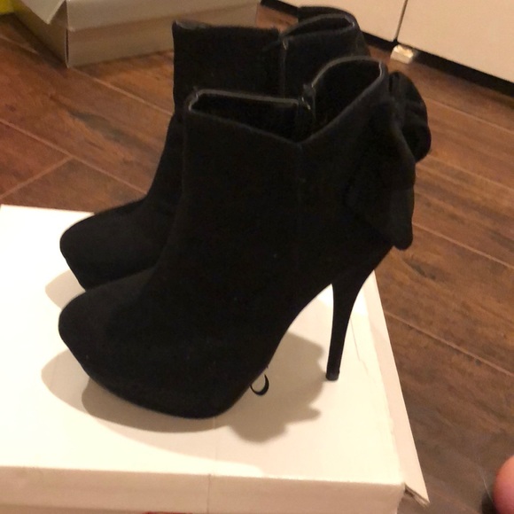 Red Circle Footwear Shoes - Black Bootie Good Condition Red Circle Bootie